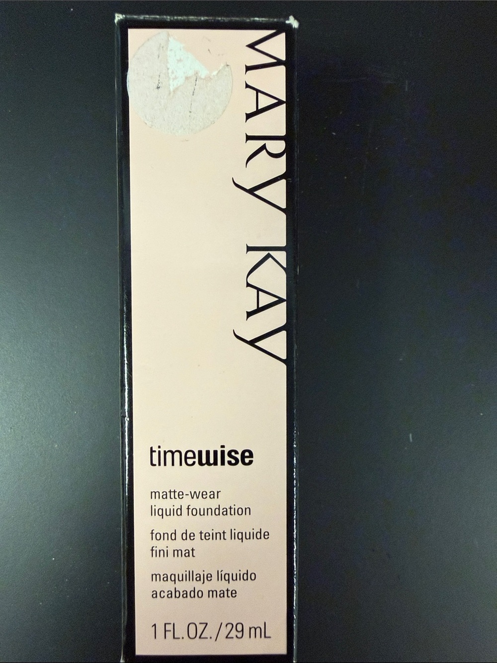 Mary Kay TimeWise Matte-Wear Liquid Foundation - ivory 1